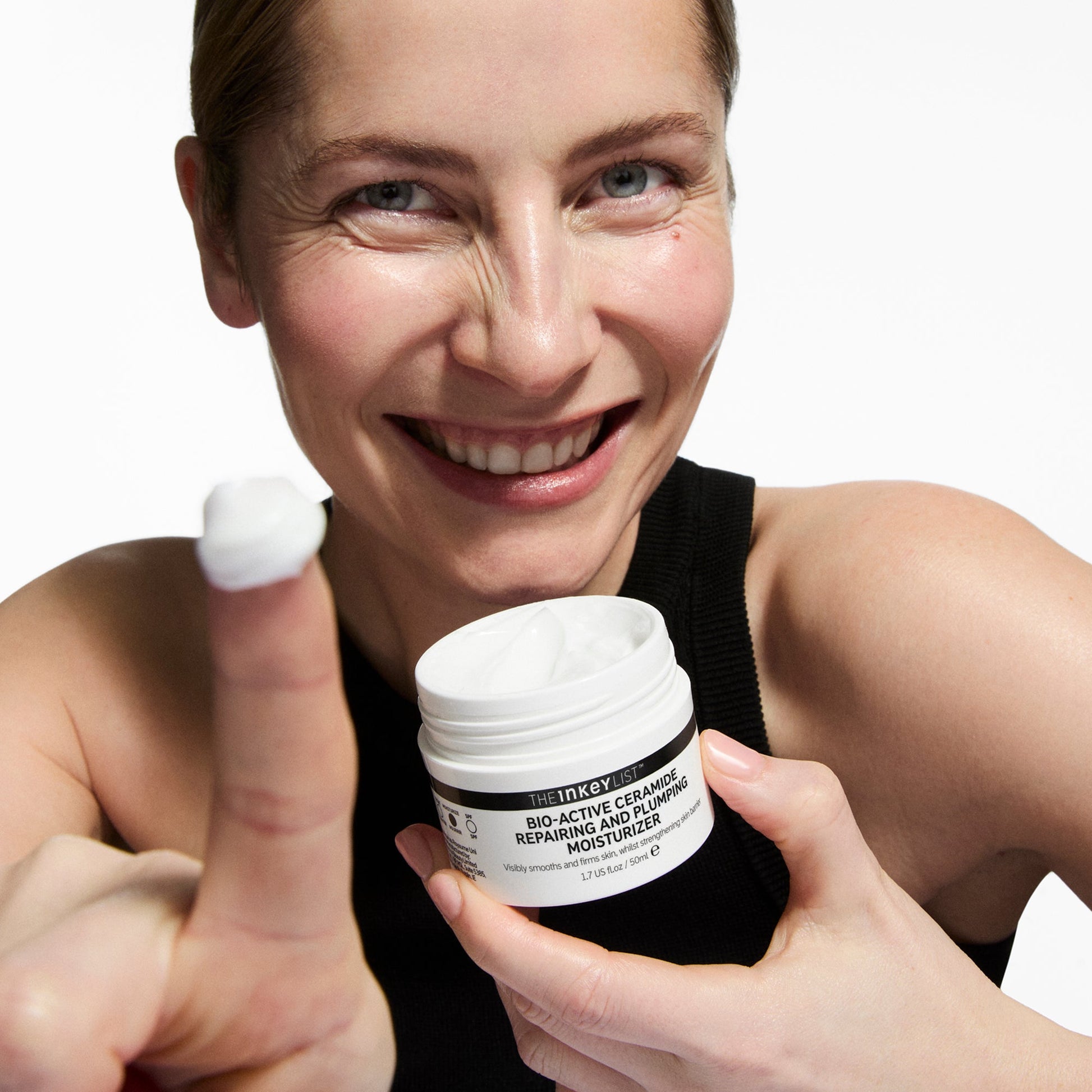 bio-active-ceramide-moisturizer-m7 Bio-Active_Model_2000x2000_7b381857-d412-4a9c-beec-0c29b7cc157b.jpg