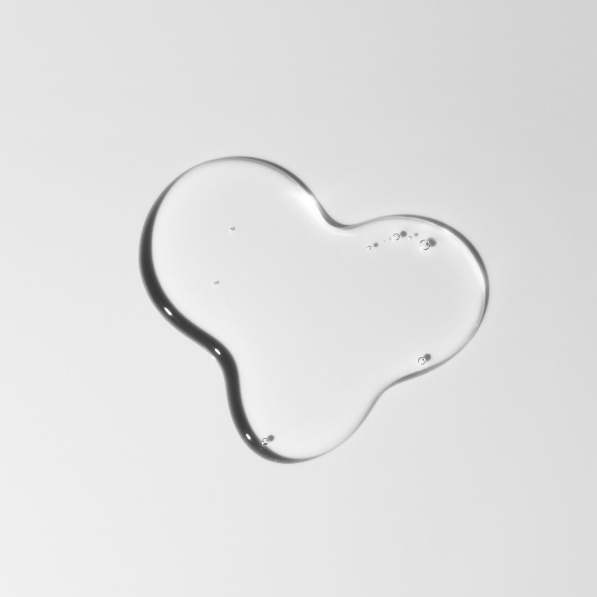 salicylic-acid-cleanser-duo-a2 Model2.jpg