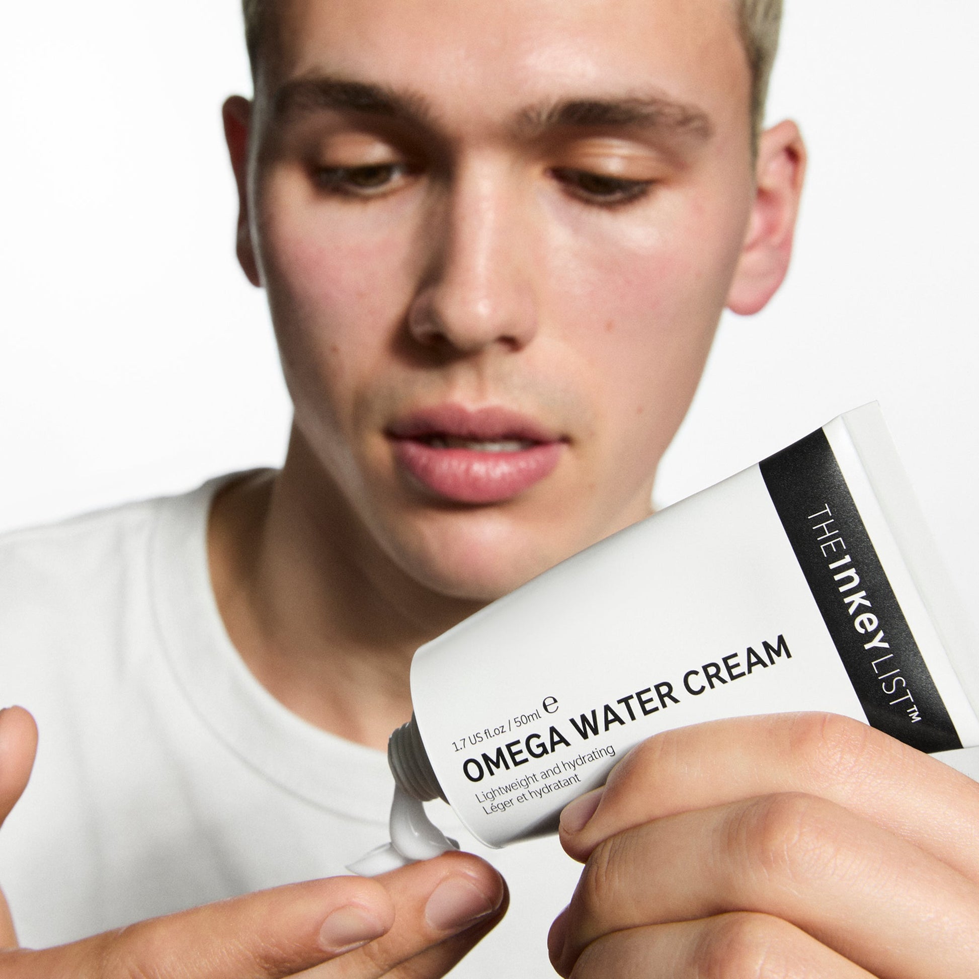 omega-water-cream-50ml-w9 Omega50_Model_2000x2000_aa3b8677-844a-465e-8782-0eac4f36722b.jpg